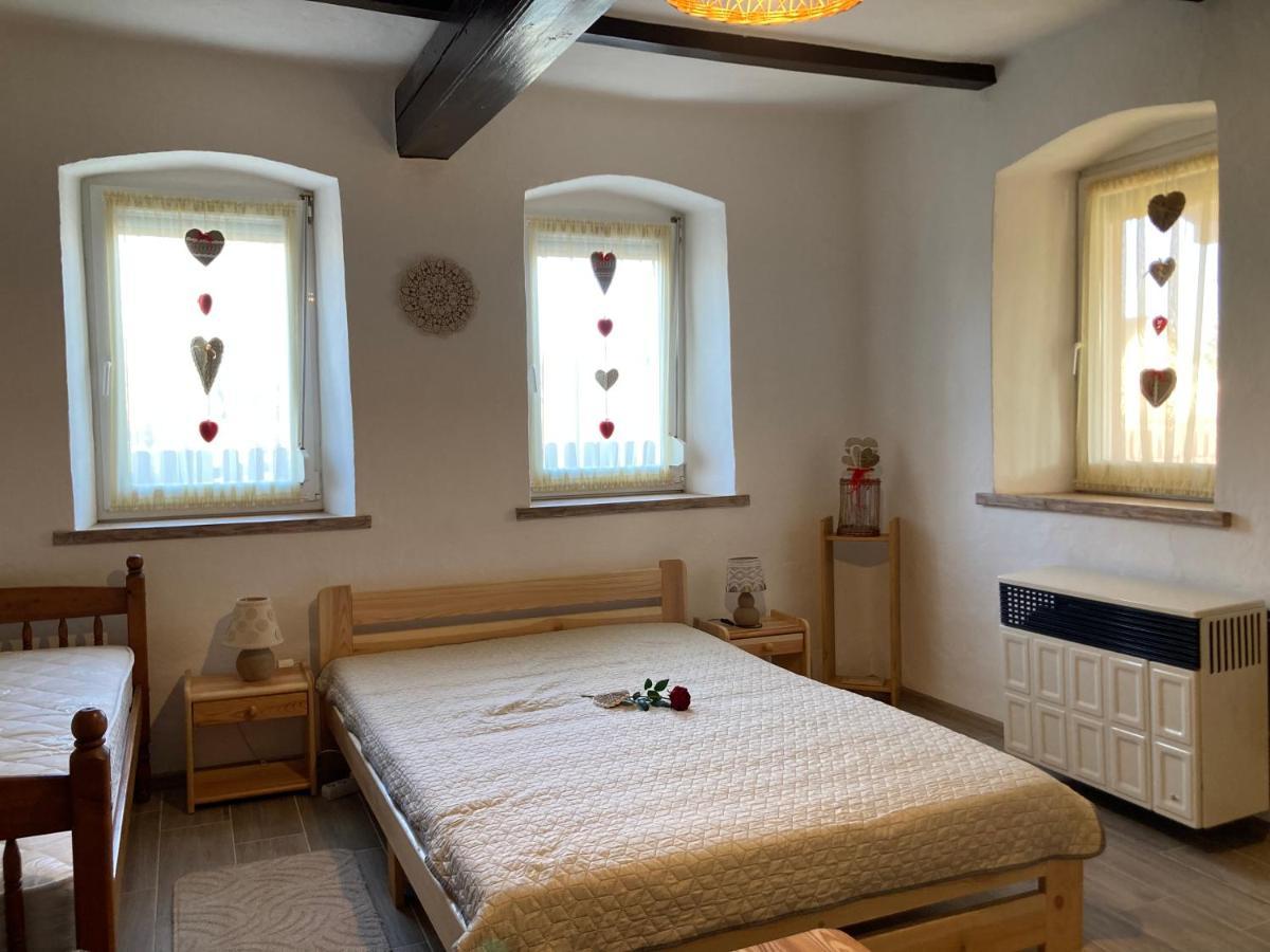Apartamento Tiszavirag Vendeghaz Tiszacsege Exterior foto